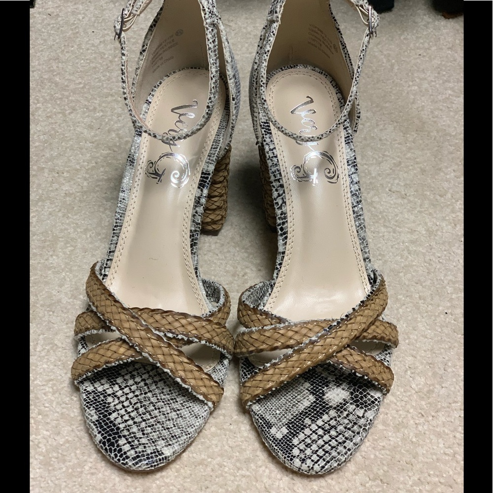 Very G sandal s with huge heel